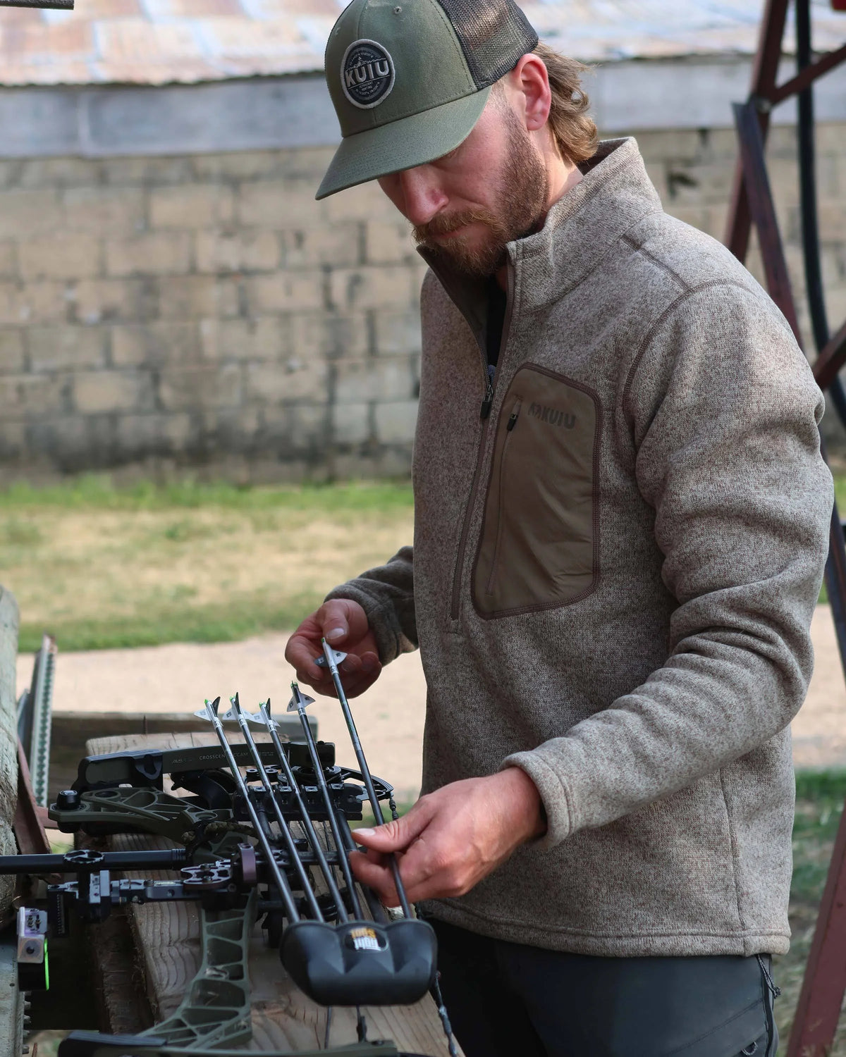 Base Camp Pullover Sweater | Black