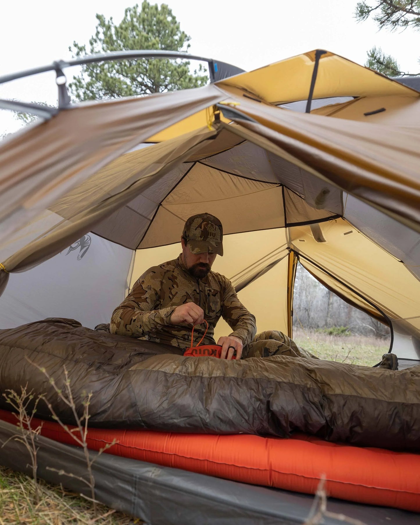 Mountain Star 3 Person Tent Set | Gunmetal-Camel